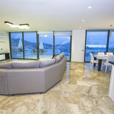 Tigra * Kalkan